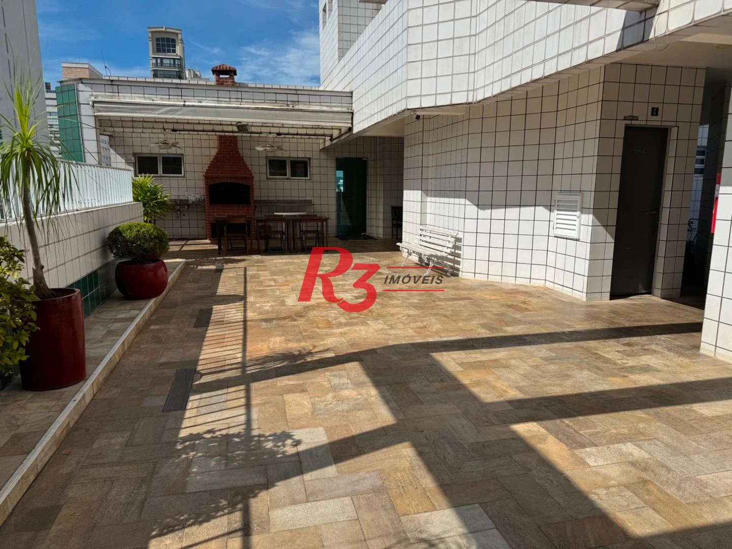 Apartamento com 2 dormitórios à venda, 87 m² por R$ 920.000,00 - Gonzaga - Santos/SP