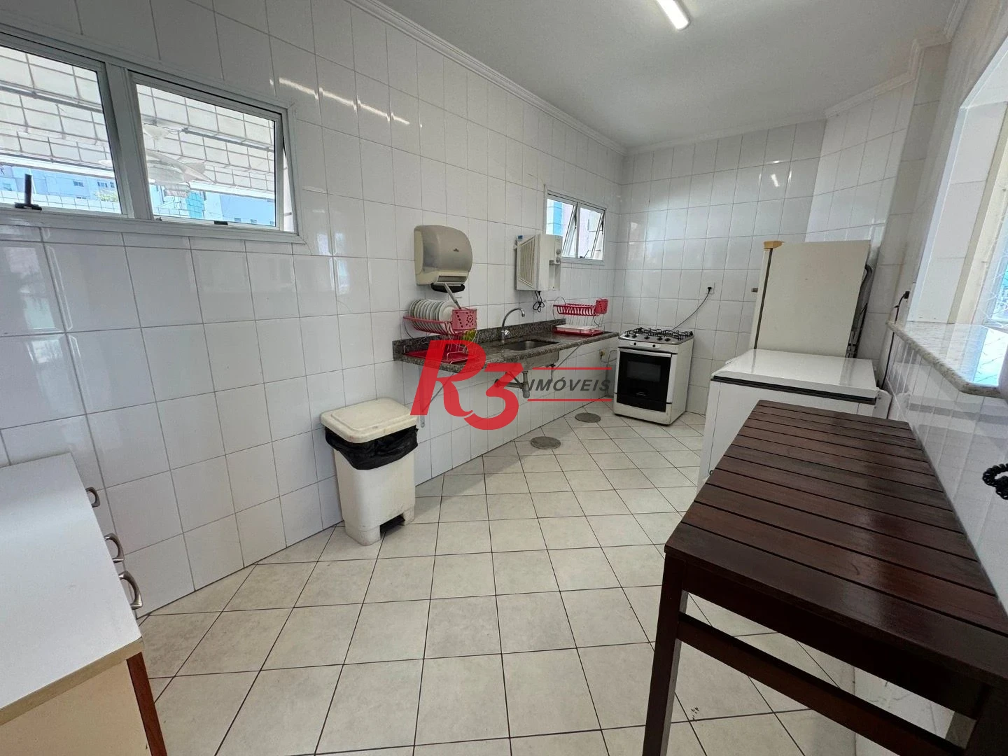 Apartamento com 2 dormitórios à venda, 87 m² por R$ 920.000,00 - Gonzaga - Santos/SP