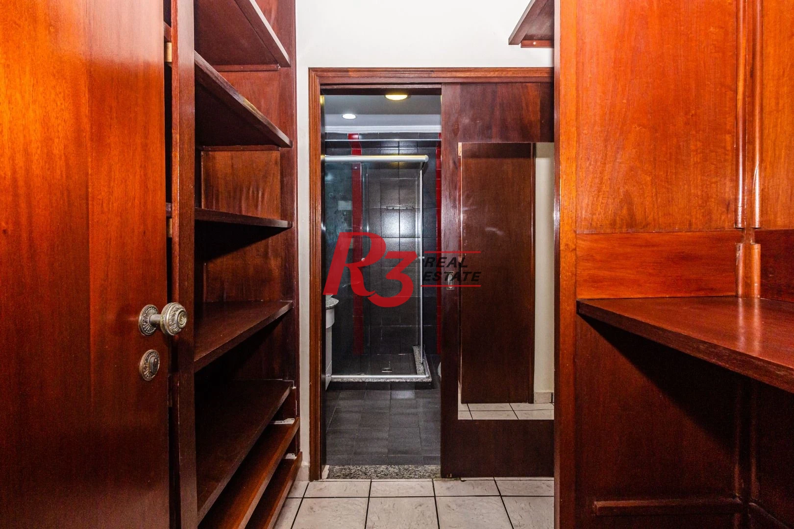 Apartamento com 3 dormitórios à venda, 127 m² - Boqueirão - Santos/SP