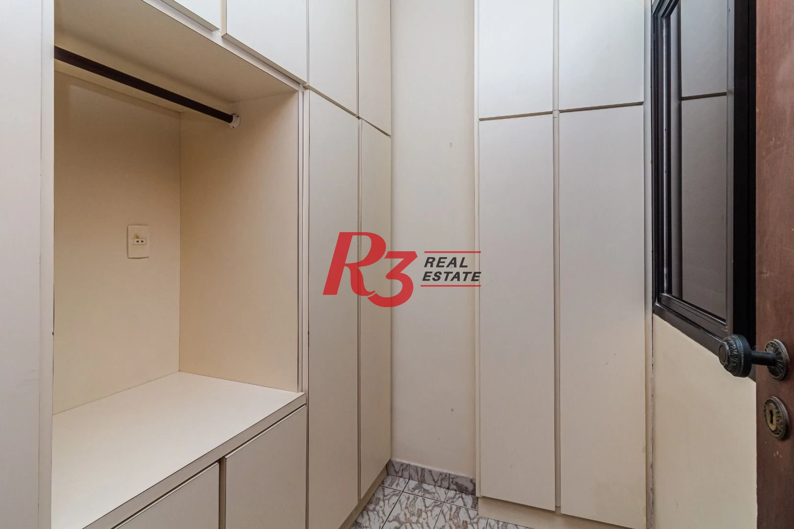 Apartamento com 3 dormitórios à venda, 127 m² - Boqueirão - Santos/SP