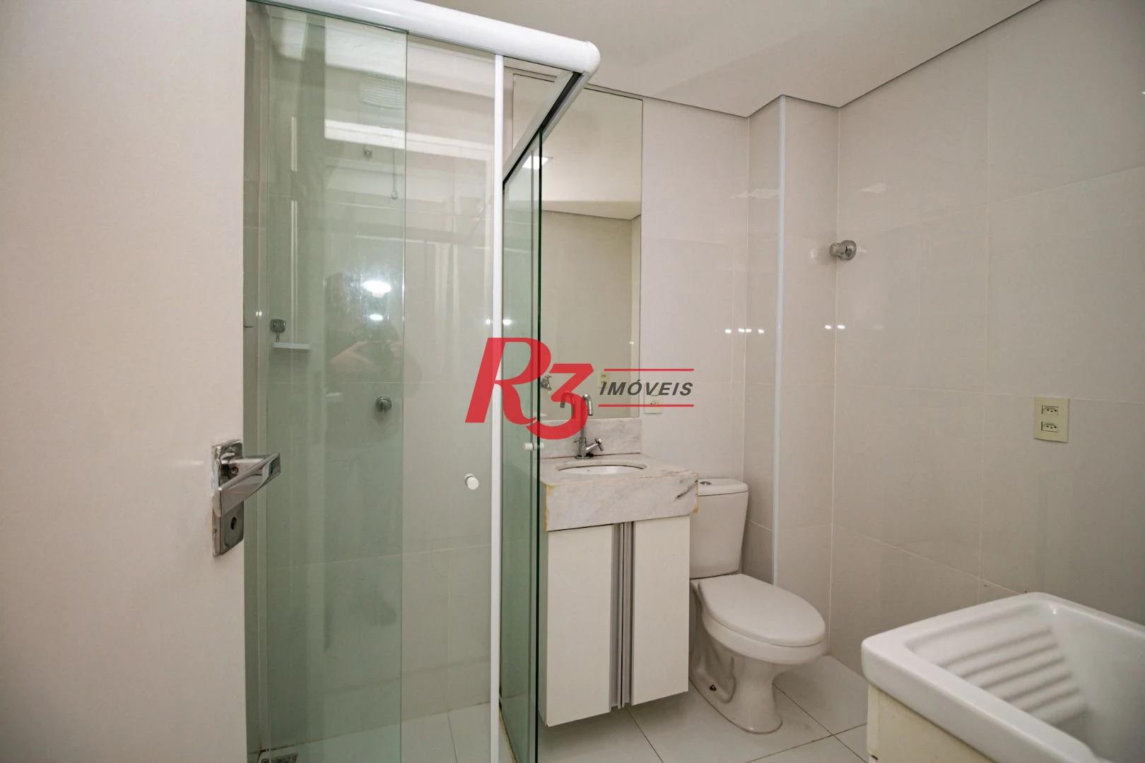 Kitnet com 1 dormitório para alugar, 39 m² por R$ 3.000,00/mês - Gonzaga - Santos/SP