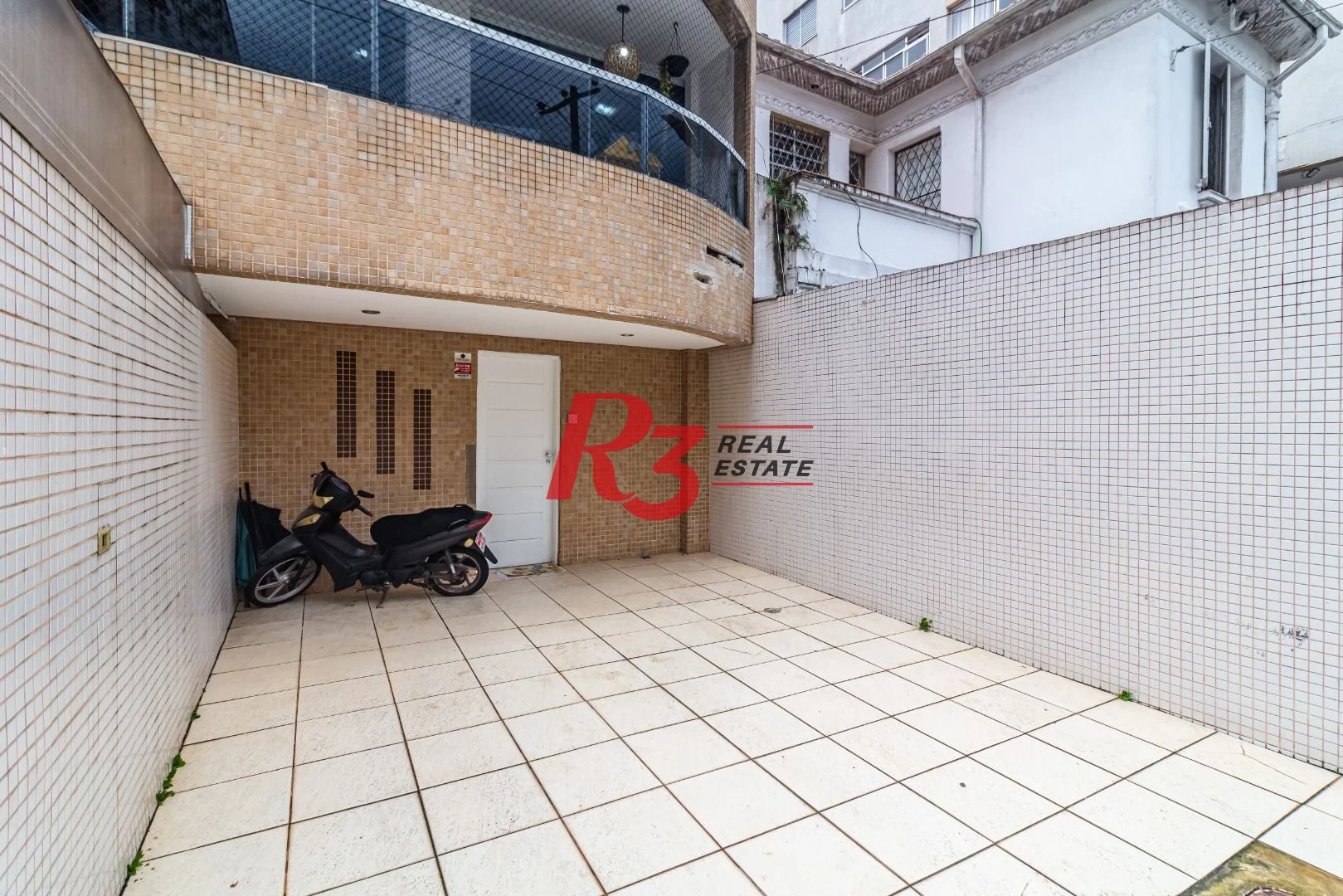 Casa com 5 dormitórios à venda, 303 m² - Vila Matias - Santos/SP