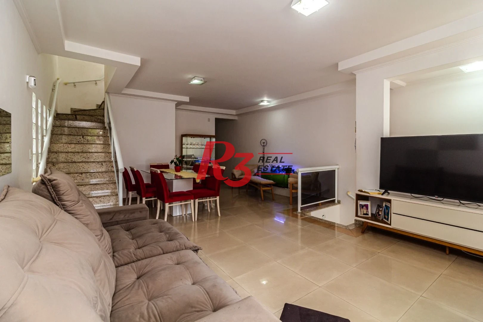 Casa com 5 dormitórios à venda, 303 m² - Vila Matias - Santos/SP