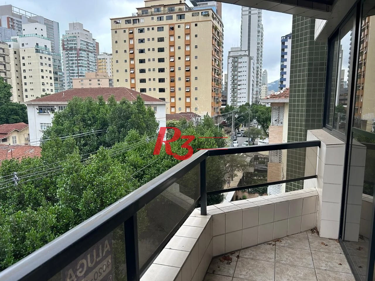Apartamento com 3 dormitórios para alugar, 188 m² por R$ 6.500,02/mês - Gonzaga - Santos/SP