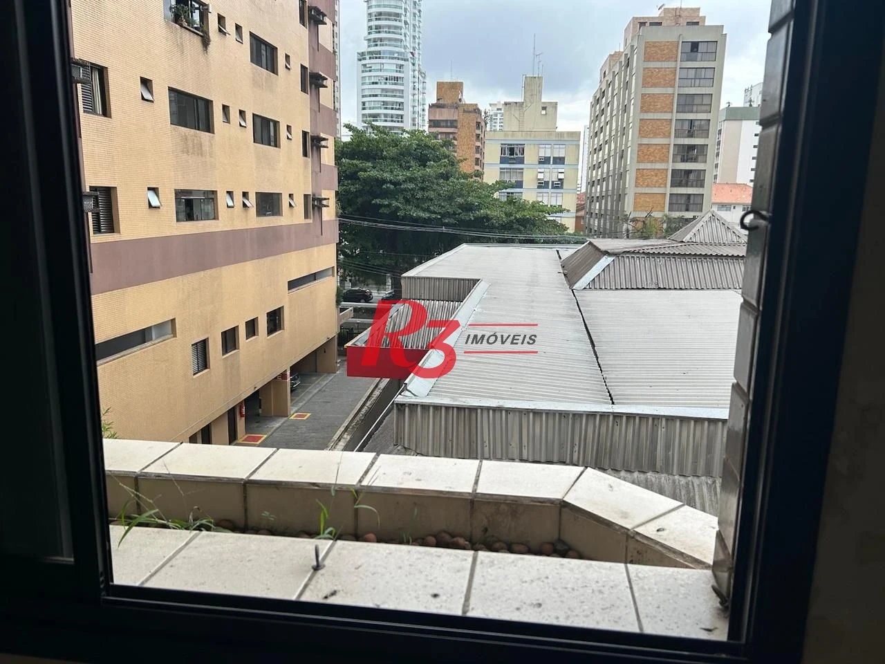 Apartamento com 3 dormitórios para alugar, 188 m² por R$ 6.500,02/mês - Gonzaga - Santos/SP