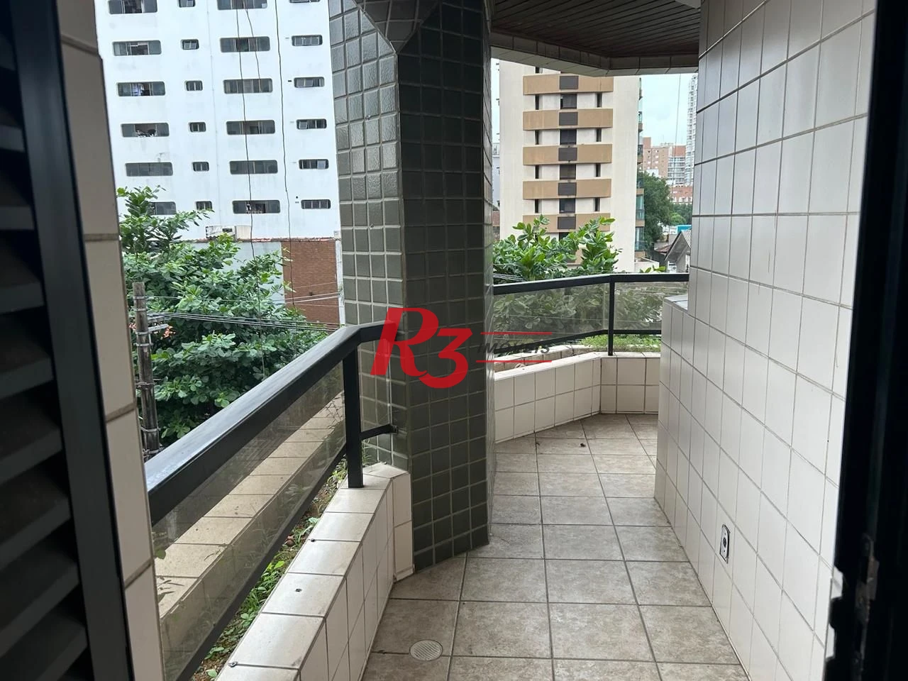 Apartamento com 3 dormitórios para alugar, 188 m² por R$ 6.500,02/mês - Gonzaga - Santos/SP