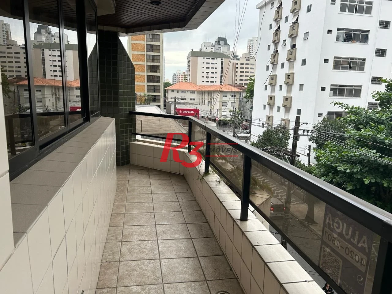 Apartamento com 3 dormitórios para alugar, 188 m² por R$ 6.500,02/mês - Gonzaga - Santos/SP