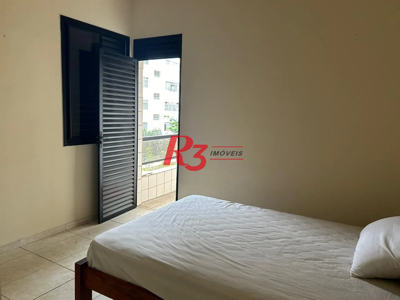 Apartamento com 3 dormitórios para alugar, 188 m² por R$ 6.500,02/mês - Gonzaga - Santos/SP