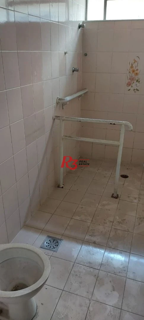 Sobrado para alugar, 376 m² - Ponta da Praia - Santos/SP