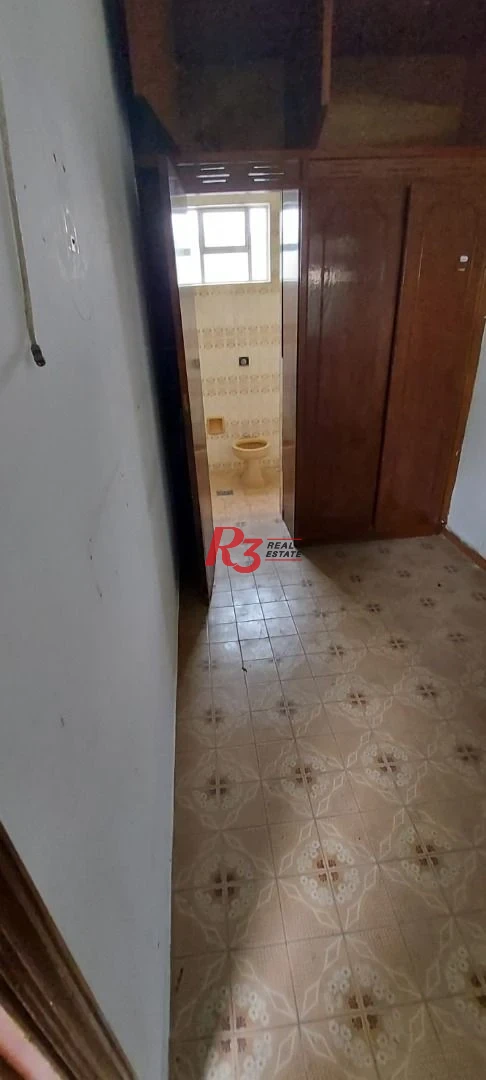 Sobrado para alugar, 376 m² - Ponta da Praia - Santos/SP