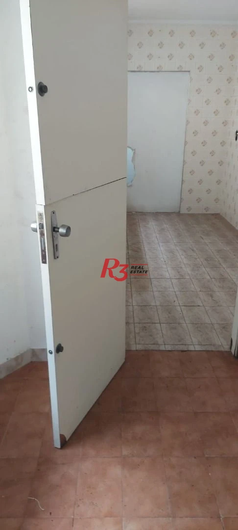 Sobrado para alugar, 376 m² - Ponta da Praia - Santos/SP