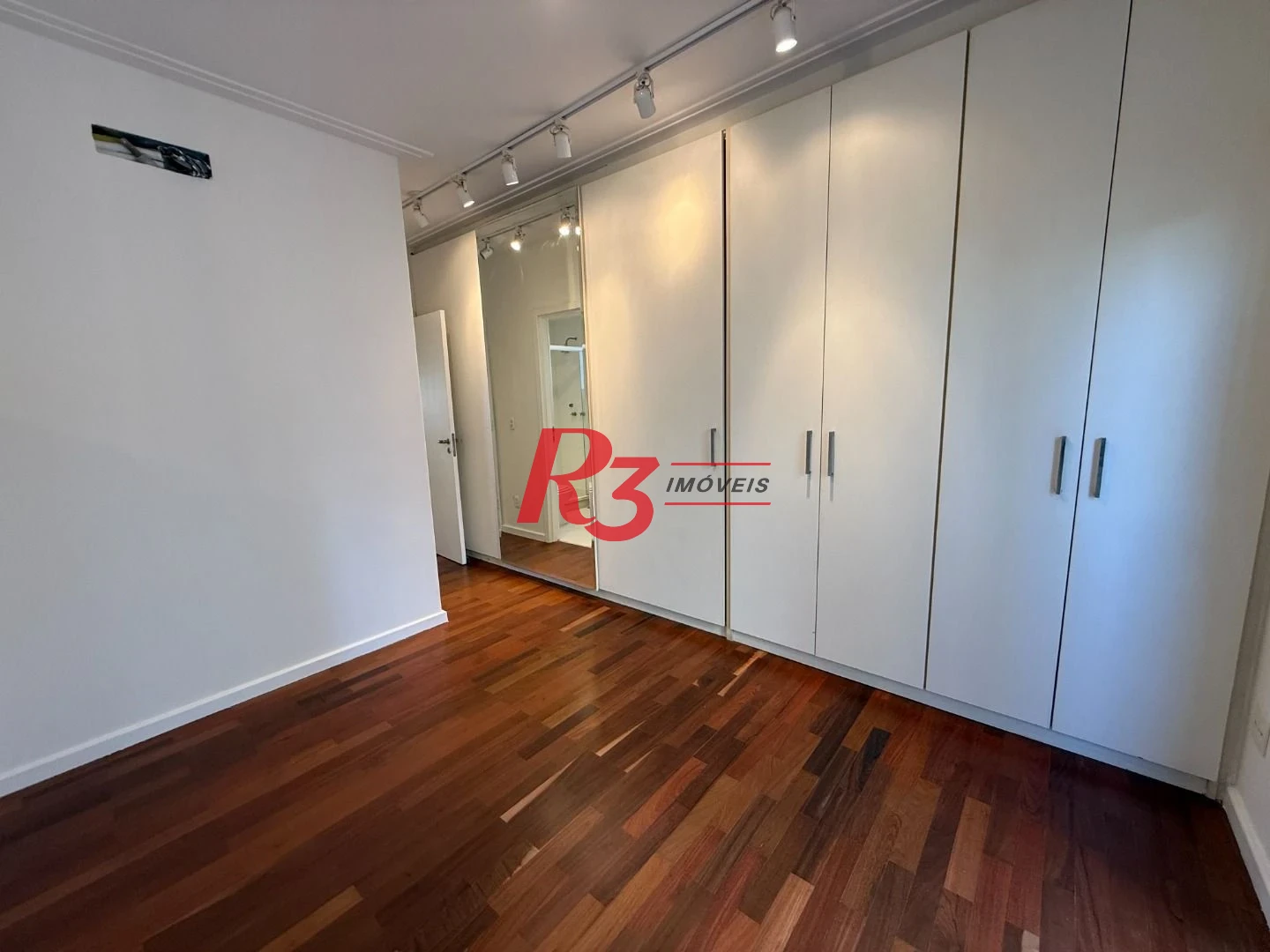 Apartamento com 4 dormitórios para alugar, 160 m² por R$ 12.632,00/mês - Boqueirão - Santos/SP