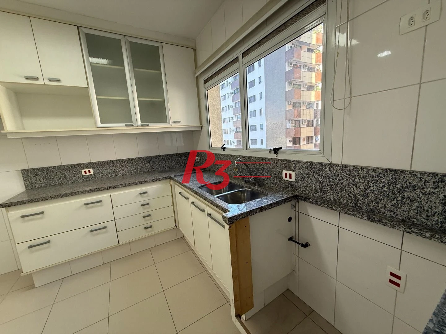 Apartamento com 4 dormitórios para alugar, 160 m² por R$ 12.632,00/mês - Boqueirão - Santos/SP