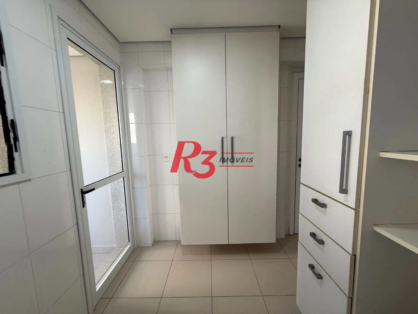 Apartamento com 4 dormitórios para alugar, 160 m² por R$ 12.632,00/mês - Boqueirão - Santos/SP