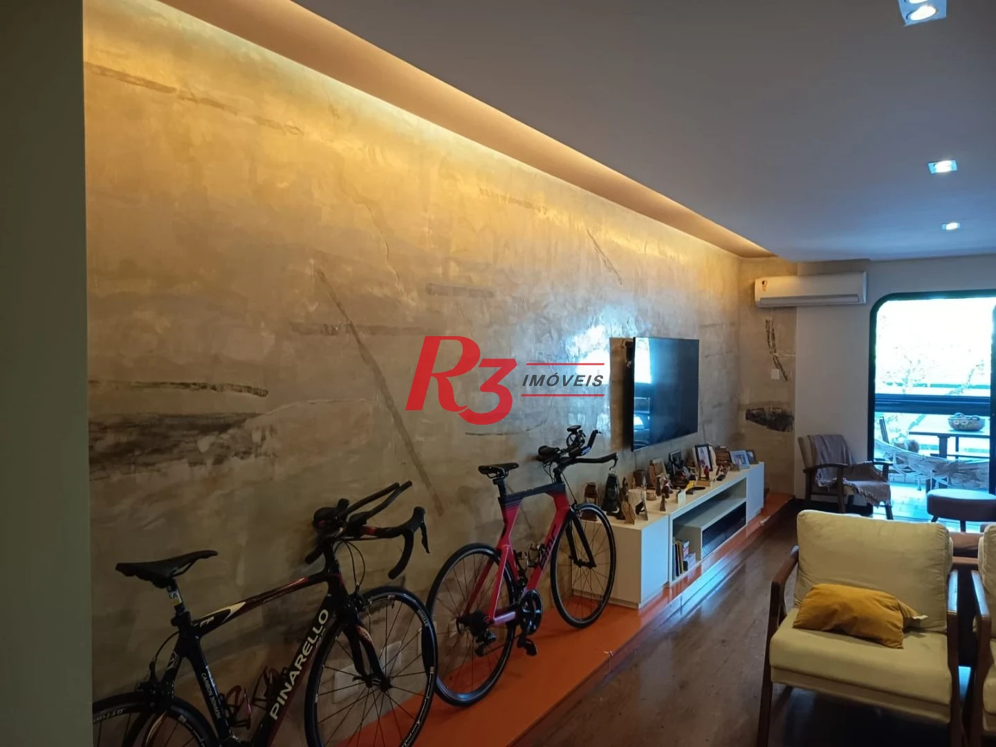 Apartamento à venda, 170 m² por R$ 1.450.000,00 - Gonzaga - Santos/SP