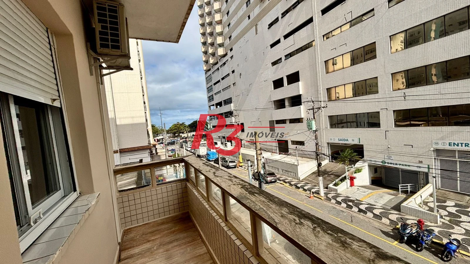 Apartamento com 2 dormitórios à venda, 81 m² por R$ 670.000,00 - Boqueirão - Santos/SP
