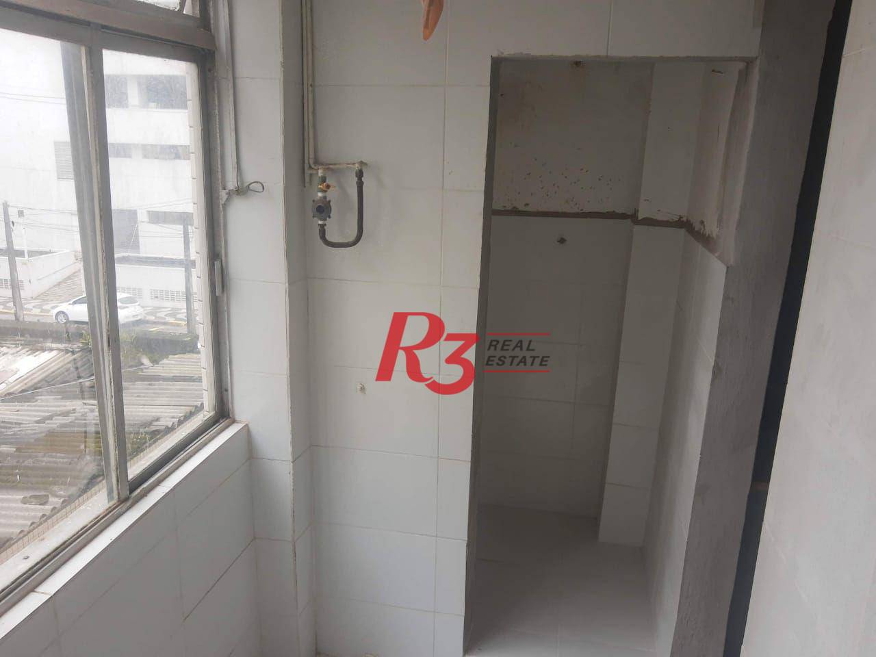 Apartamento com 2 dormitórios à venda, 81 m² por R$ 670.000,00 - Boqueirão - Santos/SP