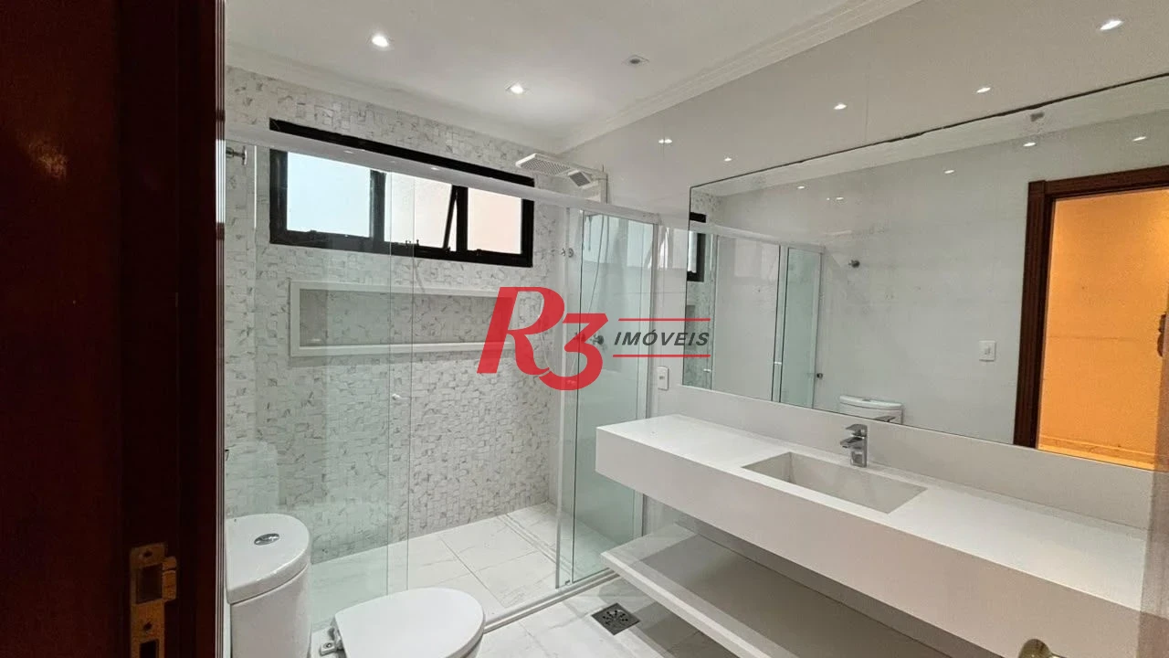 Apartamento com 3 dormitórios à venda, 177 m² por R$ 1.600.000,00 - Ponta da Praia - Santos/SP
