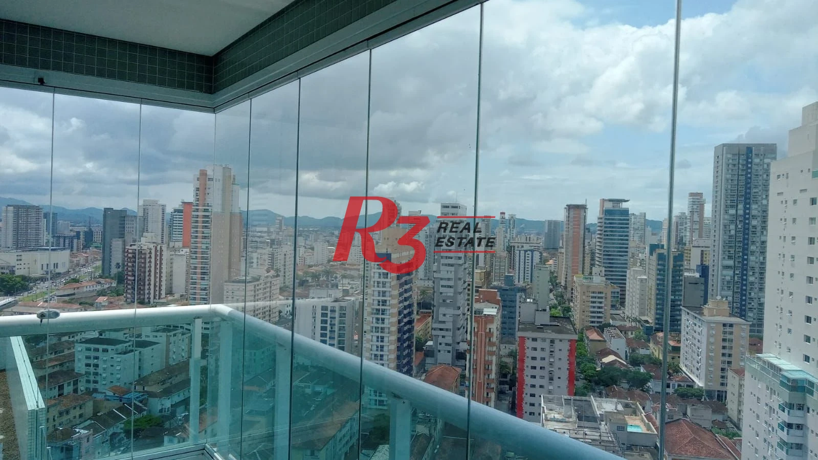 Cobertura à venda, 289 m² por R$ 3.990.000,00 - Gonzaga - Santos/SP