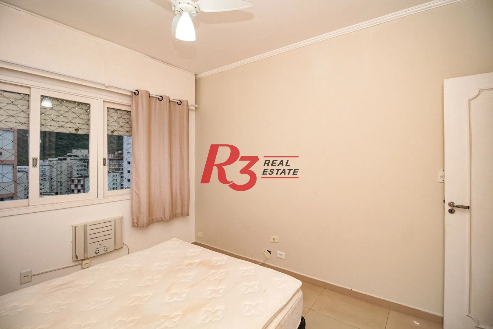 Apartamento com 2 dormitórios à venda, 110 m² - José Menino - Santos/SP