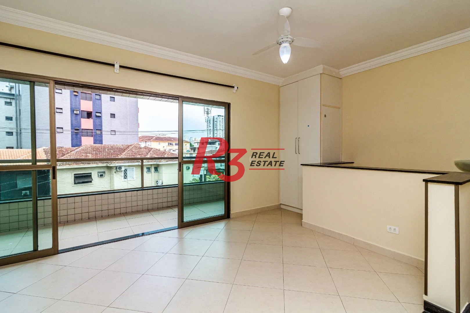 Casa com 3 dormitórios à venda, 150 m² por R$ 1.100.000,00 - Embaré - Santos/SP