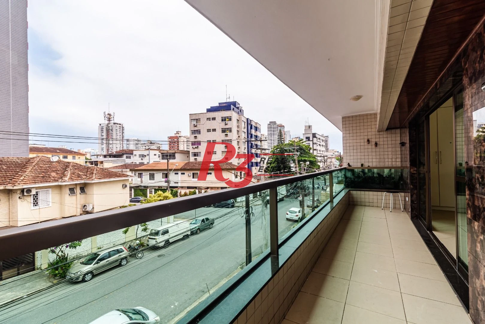 Casa com 3 dormitórios à venda, 150 m² por R$ 1.100.000,00 - Embaré - Santos/SP