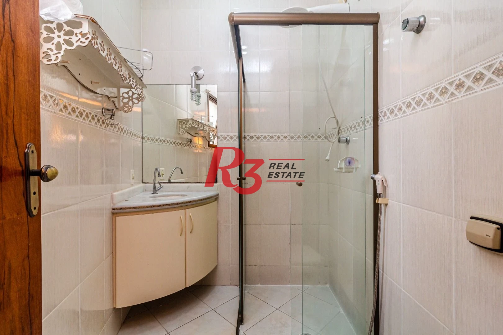 Casa com 3 dormitórios à venda, 150 m² por R$ 1.100.000,00 - Embaré - Santos/SP