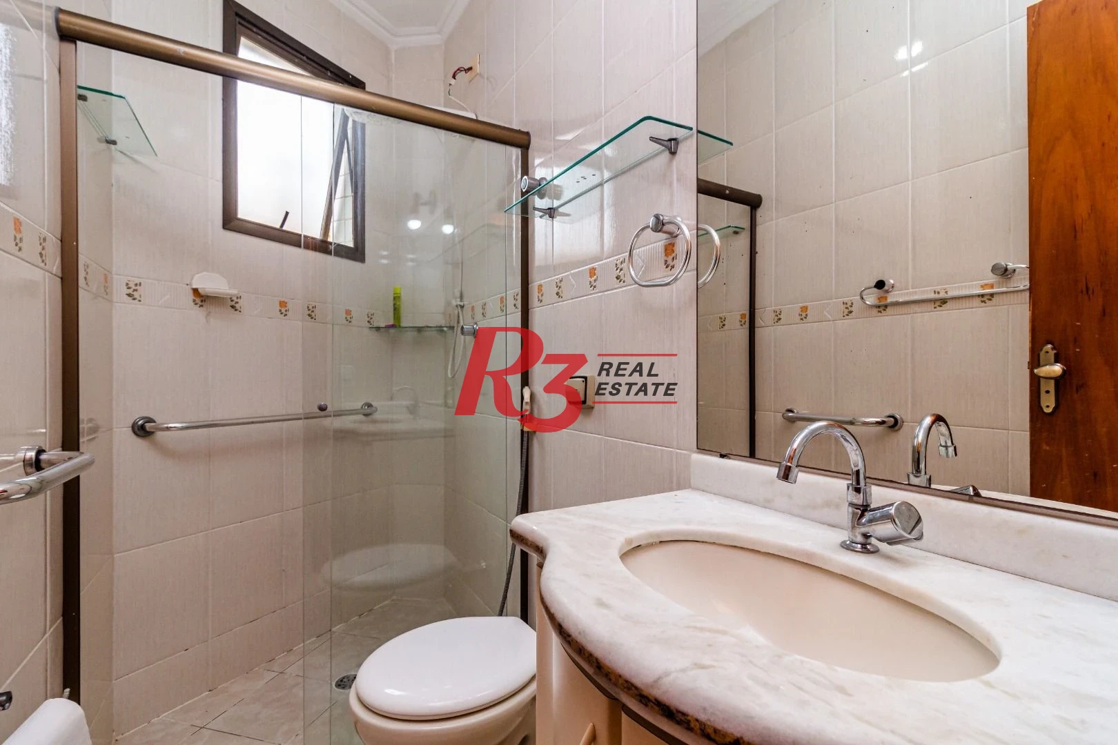 Casa com 3 dormitórios à venda, 150 m² por R$ 1.100.000,00 - Embaré - Santos/SP
