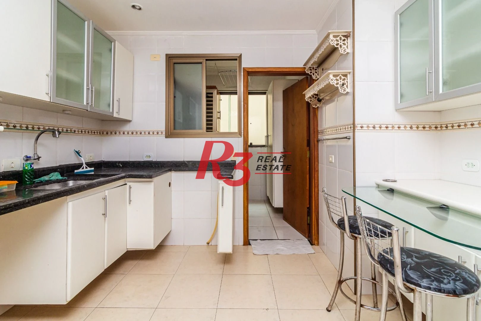 Casa com 3 dormitórios à venda, 150 m² por R$ 1.100.000,00 - Embaré - Santos/SP