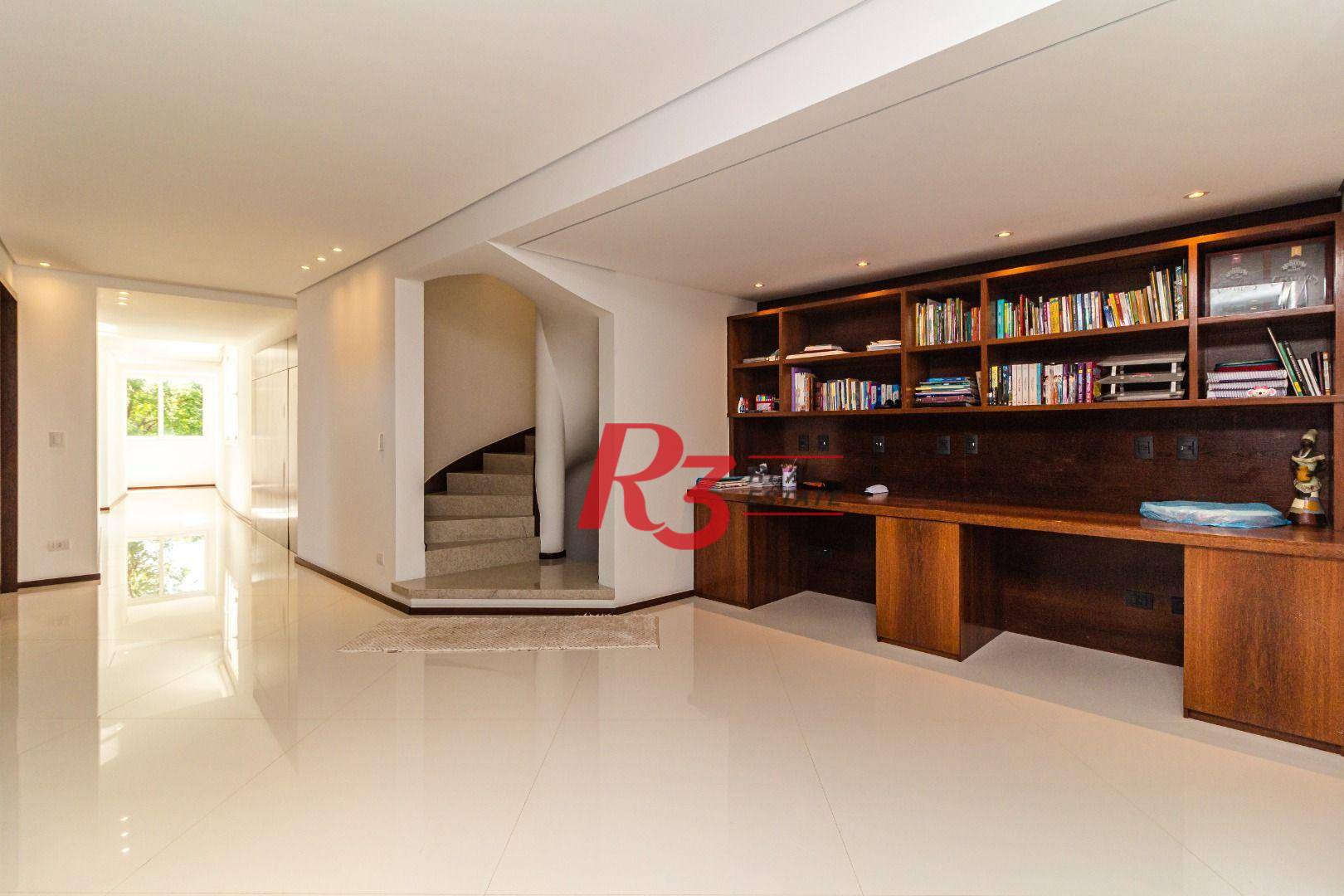 Mansão em condomínio de alto padrão à venda, 1800 m² - Morro Santa Terezinha - Santos/SP