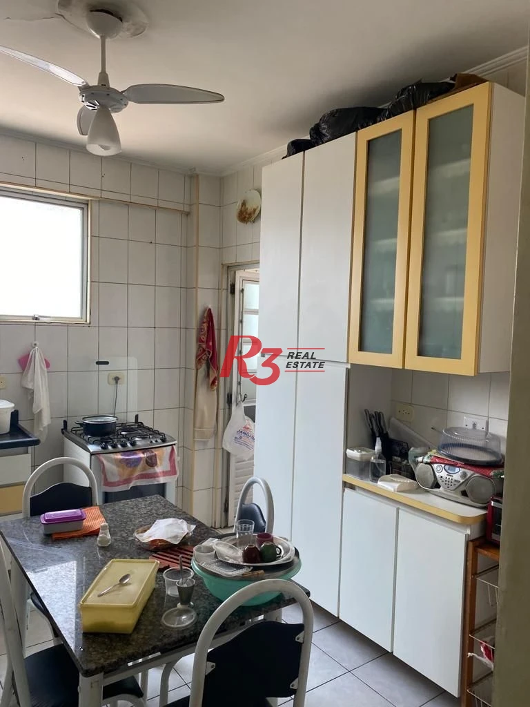 Apartamento com 3 dormitórios à venda, 102 m² por R$ 700.000,00 - Gonzaga - Santos/SP