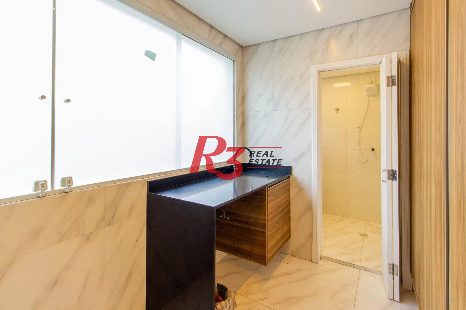 Cobertura à venda, 289 m² por R$ 2.500.000,00 - Ponta da Praia - Santos/SP