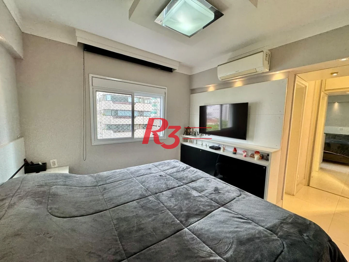 Apartamento com 3 dormitórios à venda, 155 m² por R$ 2.450.000,00 - Embaré - Santos/SP