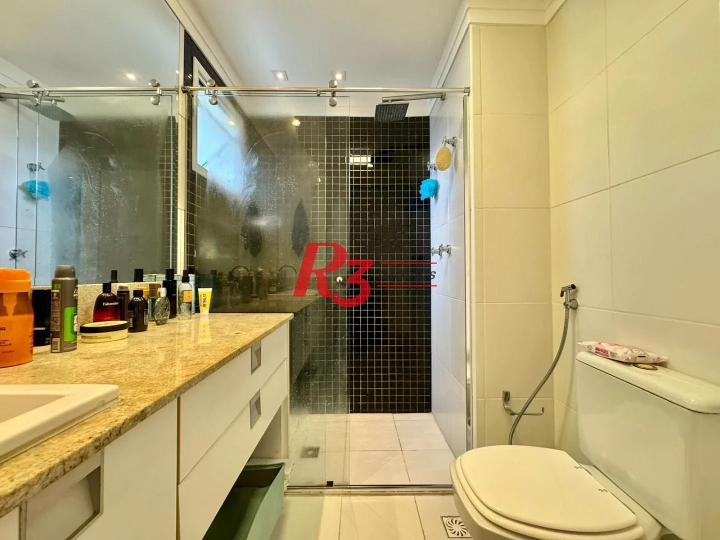 Apartamento com 3 dormitórios à venda, 155 m² por R$ 2.450.000,00 - Embaré - Santos/SP