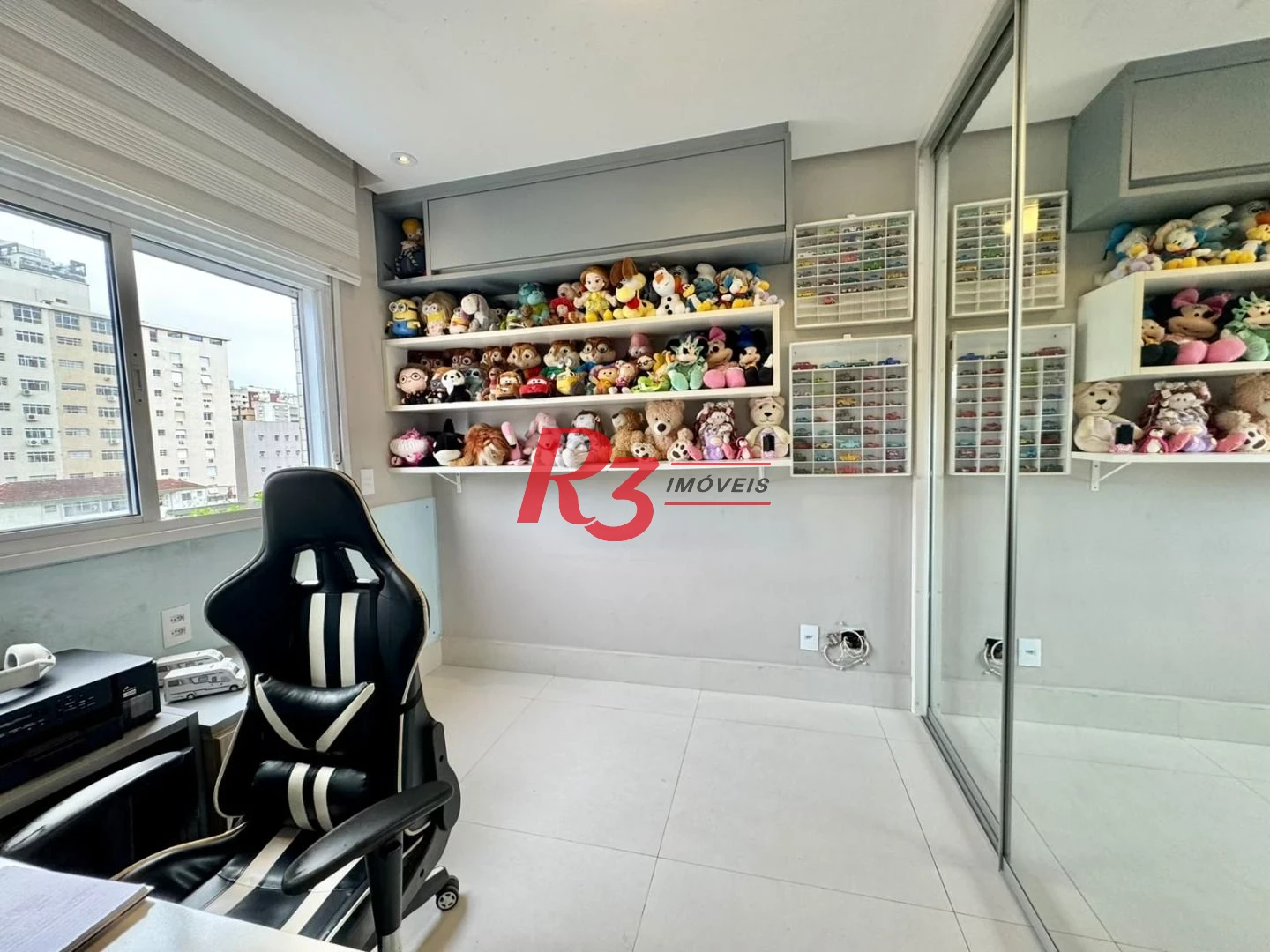 Apartamento com 3 dormitórios à venda, 155 m² por R$ 2.450.000,00 - Embaré - Santos/SP