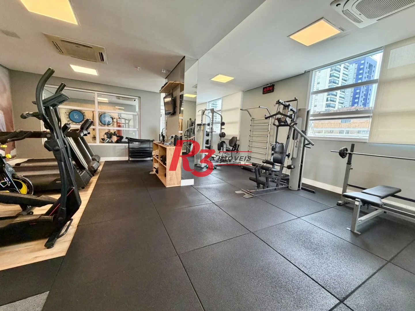 Apartamento com 3 dormitórios à venda, 155 m² por R$ 2.450.000,00 - Embaré - Santos/SP