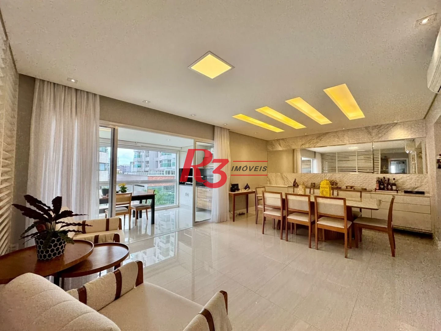 Apartamento com 3 dormitórios à venda, 155 m² por R$ 2.450.000,00 - Embaré - Santos/SP