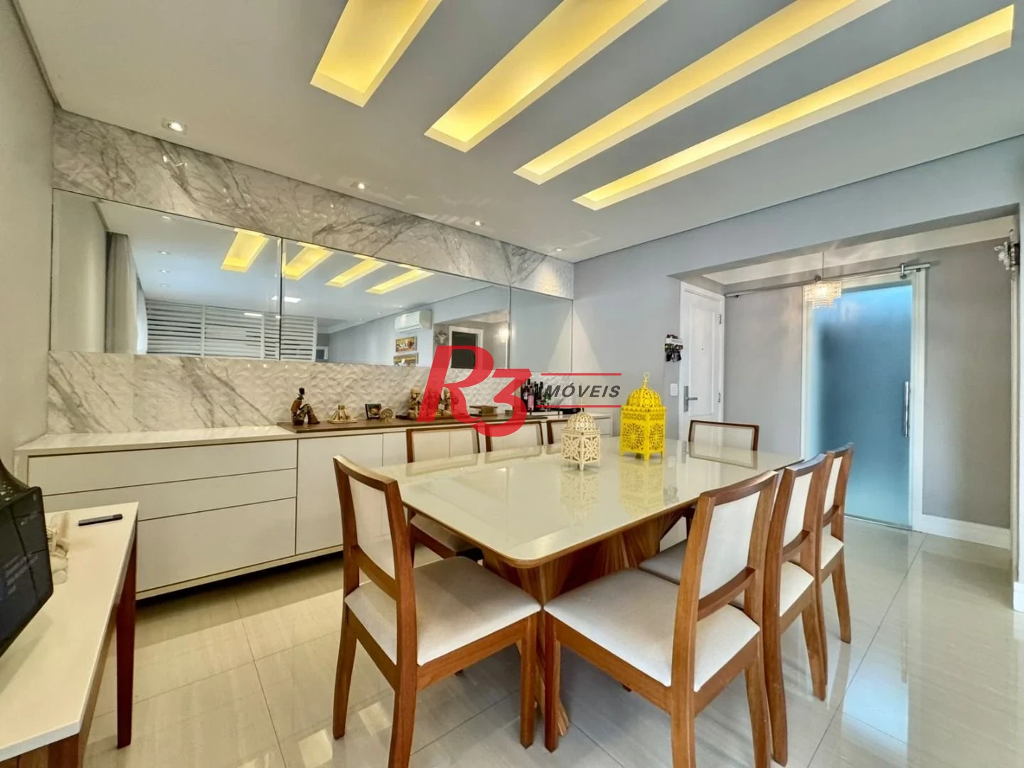Apartamento com 3 dormitórios à venda, 155 m² por R$ 2.450.000,00 - Embaré - Santos/SP