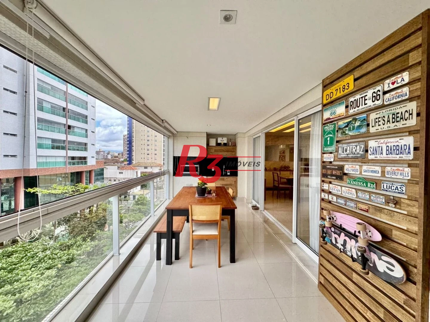 Apartamento com 3 dormitórios à venda, 155 m² por R$ 2.450.000,00 - Embaré - Santos/SP