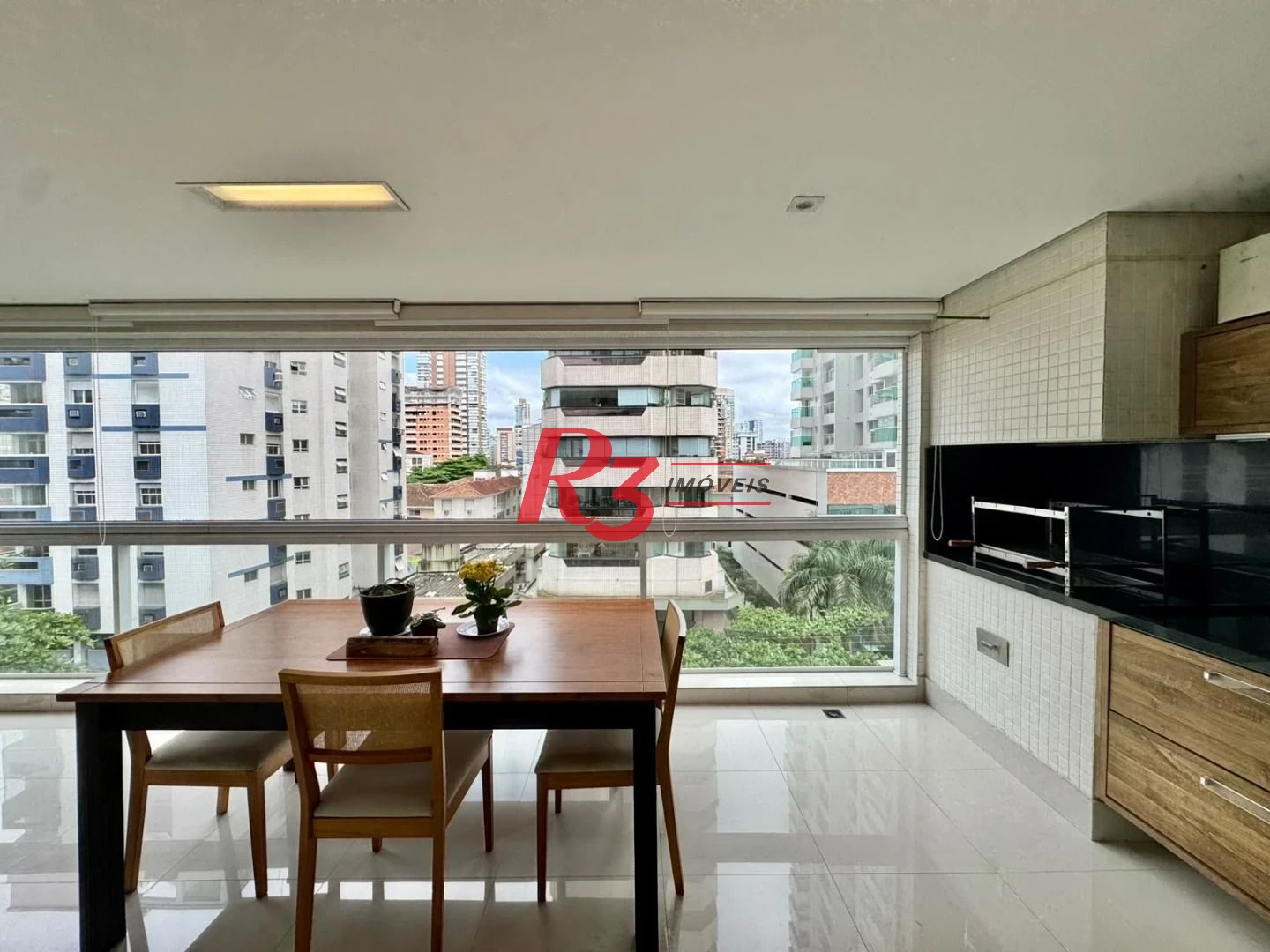 Apartamento com 3 dormitórios à venda, 155 m² por R$ 2.450.000,00 - Embaré - Santos/SP