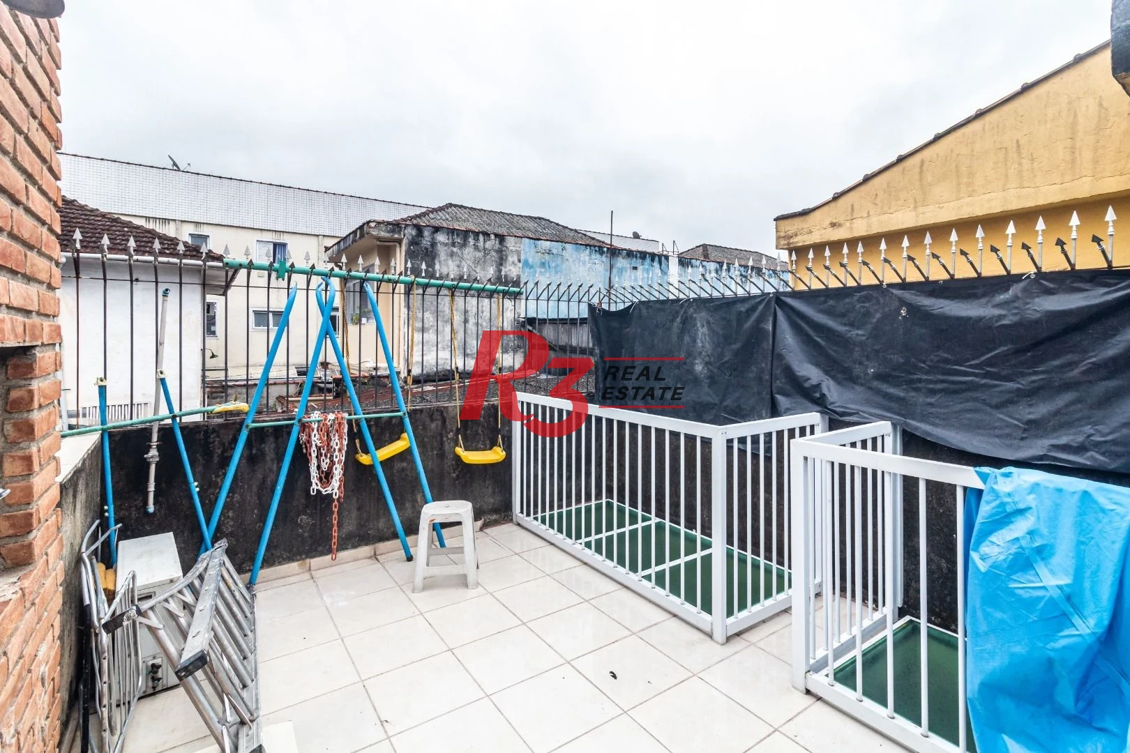 Sobrado com 3 dormitórios à venda, 139 m² - Marapé - Santos/SP