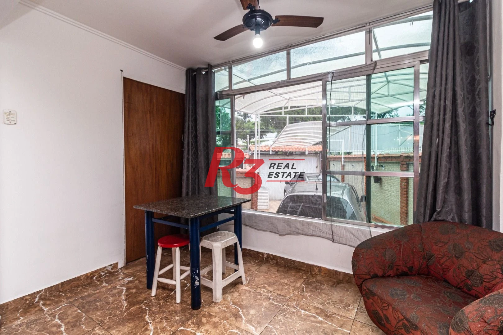 Sobrado com 3 dormitórios à venda, 139 m² - Marapé - Santos/SP