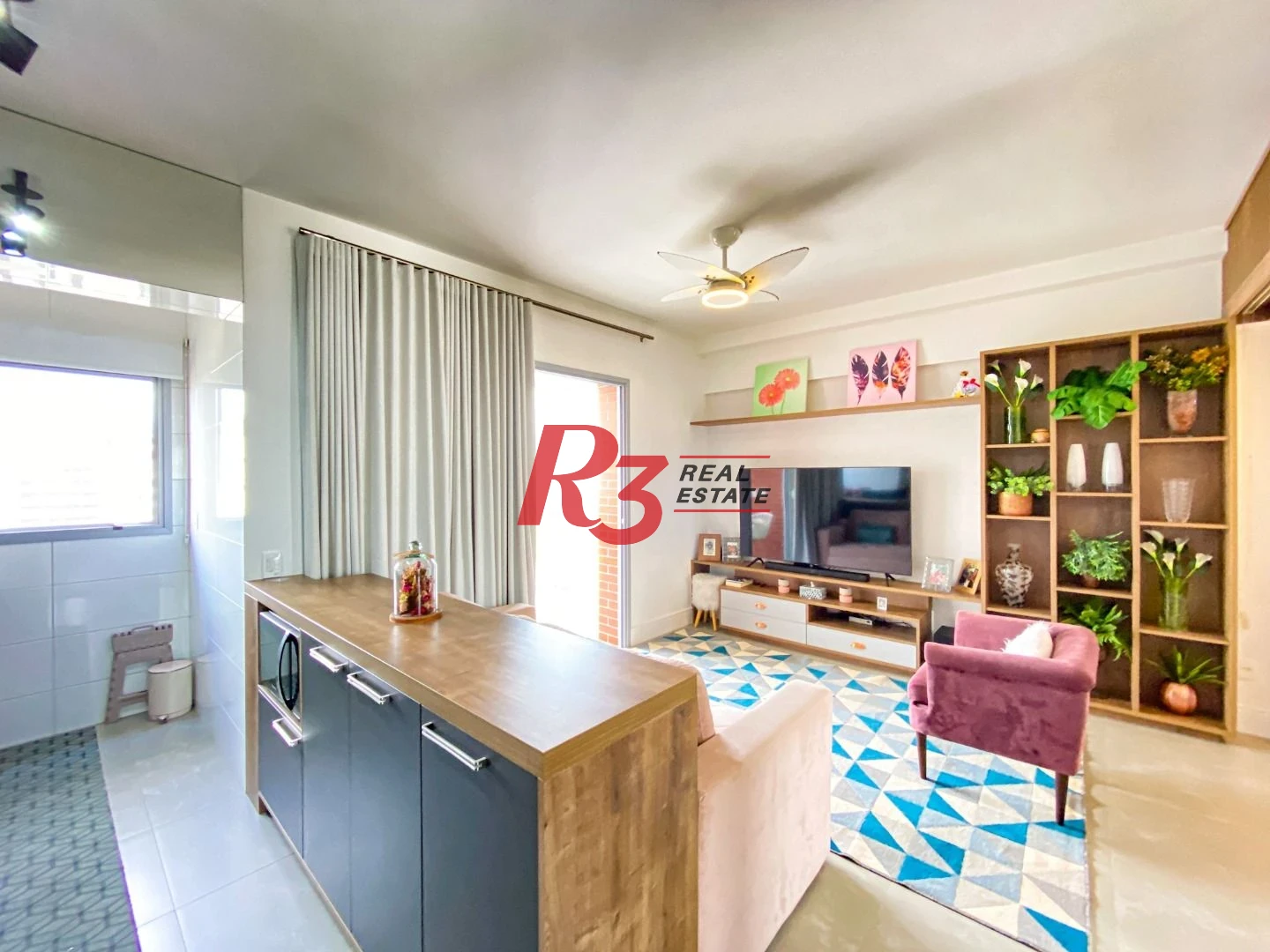 PORTEIRA FECHADA , Apartamento com 1 dormitório à venda, 46 m² por R$ 795.000 - Boqueirão - Santos/SP