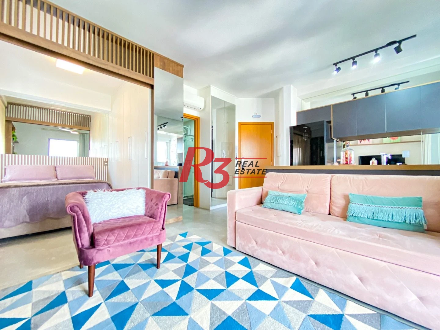 PORTEIRA FECHADA , Apartamento com 1 dormitório à venda, 46 m² por R$ 795.000 - Boqueirão - Santos/SP