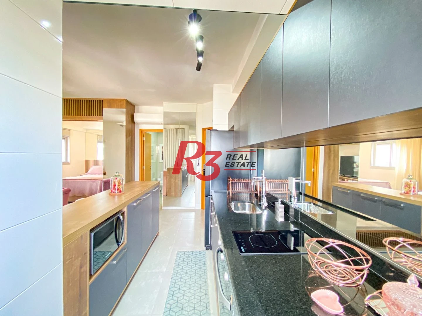 PORTEIRA FECHADA , Apartamento com 1 dormitório à venda, 46 m² por R$ 795.000 - Boqueirão - Santos/SP