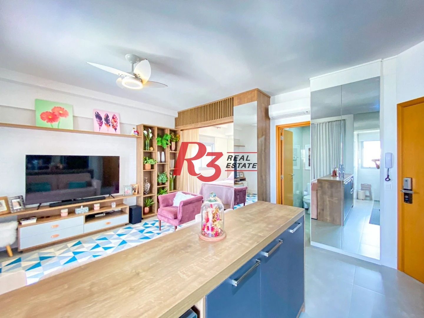 PORTEIRA FECHADA , Apartamento com 1 dormitório à venda, 46 m² por R$ 795.000 - Boqueirão - Santos/SP