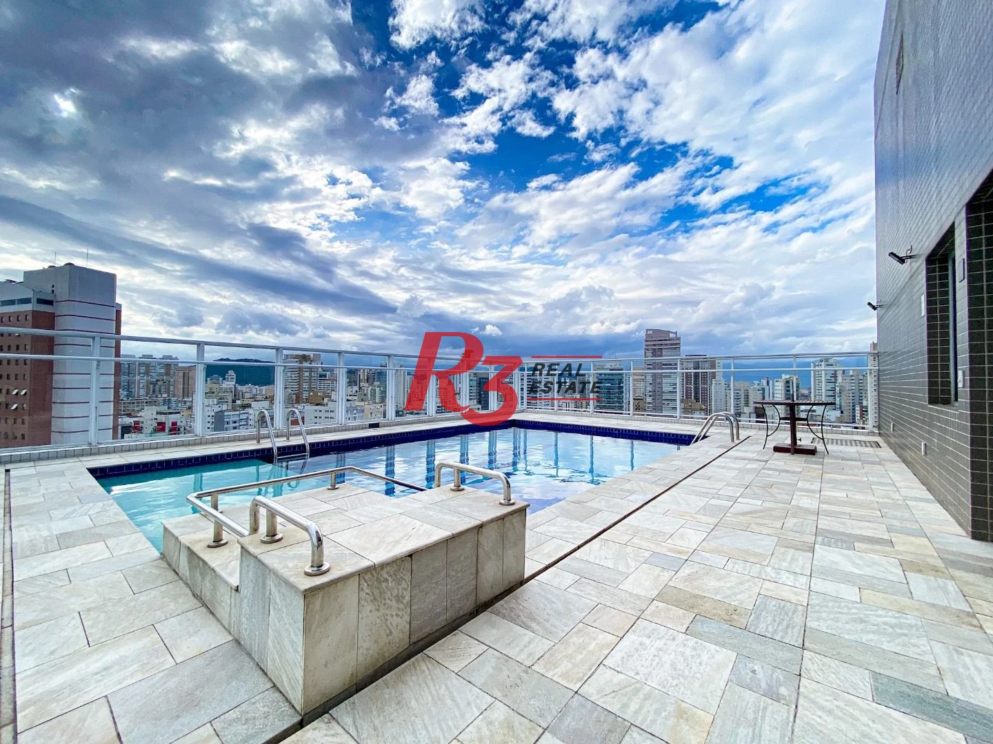 PORTEIRA FECHADA , Apartamento com 1 dormitório à venda, 46 m² por R$ 795.000 - Boqueirão - Santos/SP