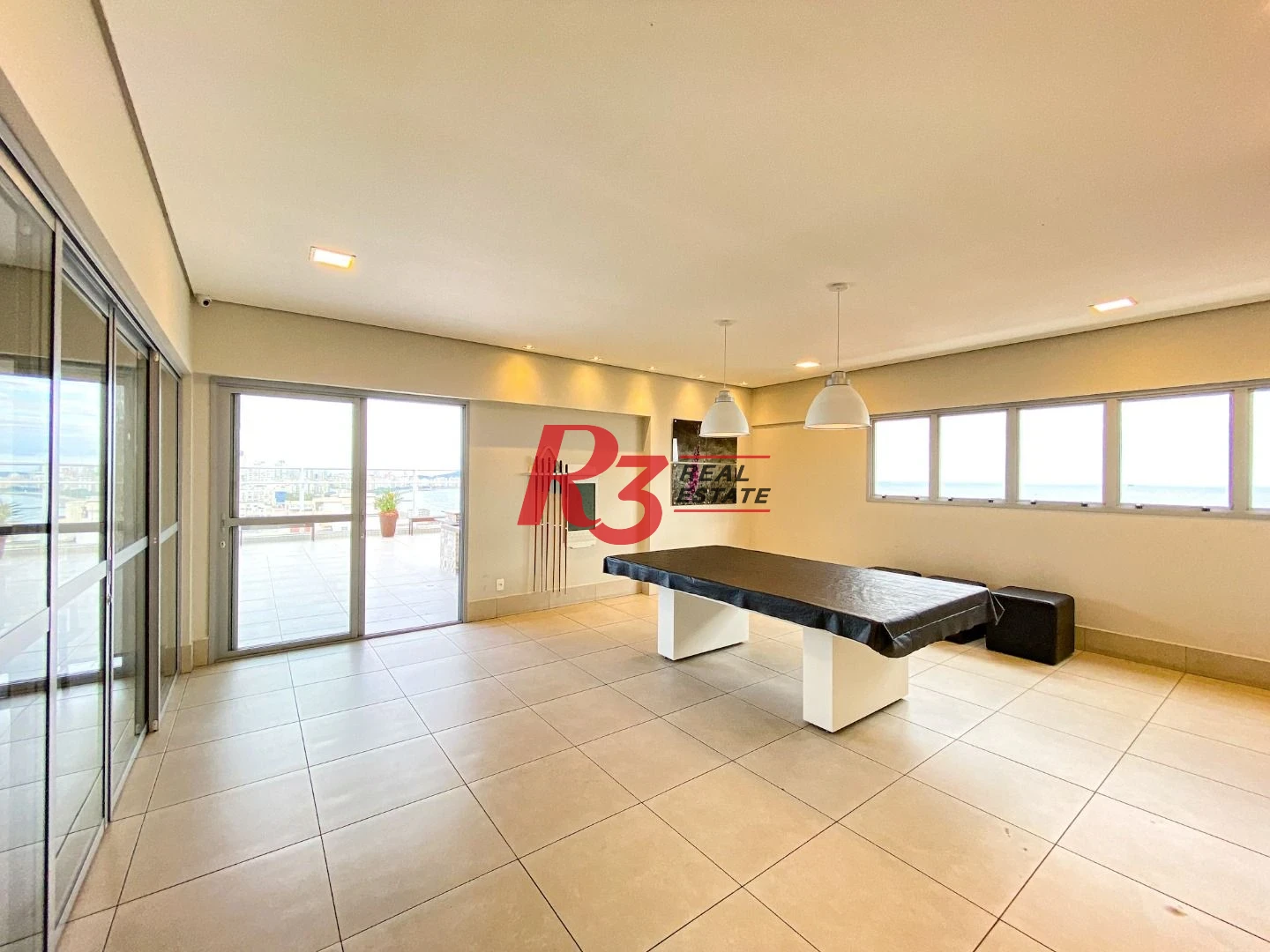 PORTEIRA FECHADA , Apartamento com 1 dormitório à venda, 46 m² por R$ 795.000 - Boqueirão - Santos/SP