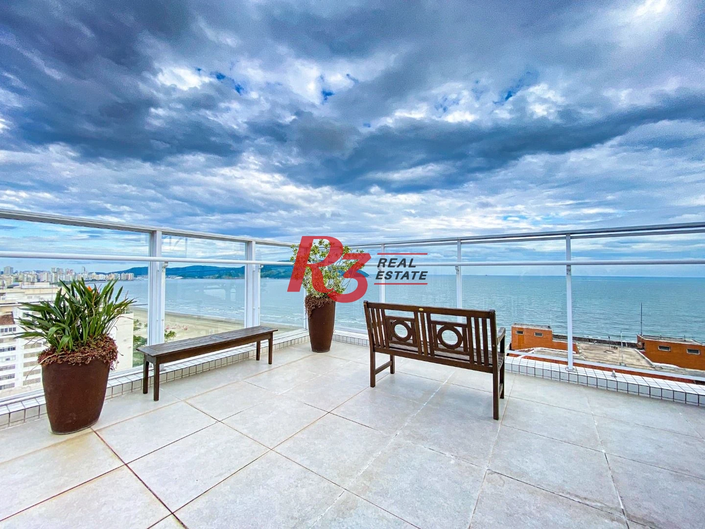 PORTEIRA FECHADA , Apartamento com 1 dormitório à venda, 46 m² por R$ 795.000 - Boqueirão - Santos/SP