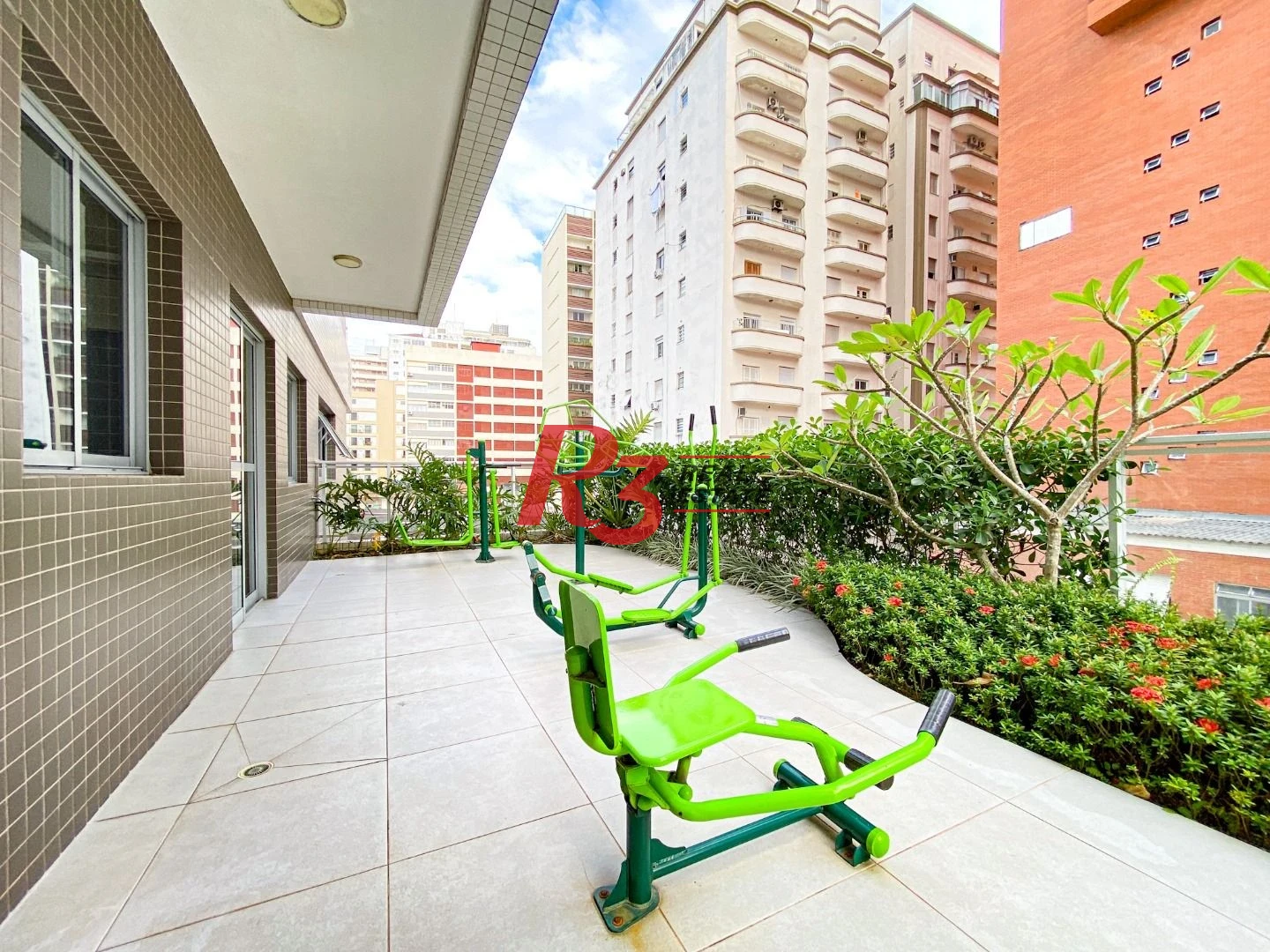 PORTEIRA FECHADA , Apartamento com 1 dormitório à venda, 46 m² por R$ 795.000 - Boqueirão - Santos/SP